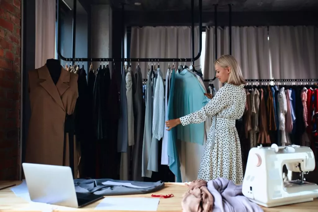 tecnología en tiendas de moda