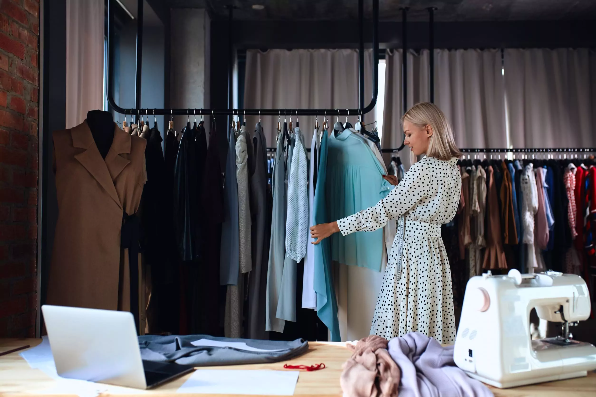 tecnología en tiendas de moda
