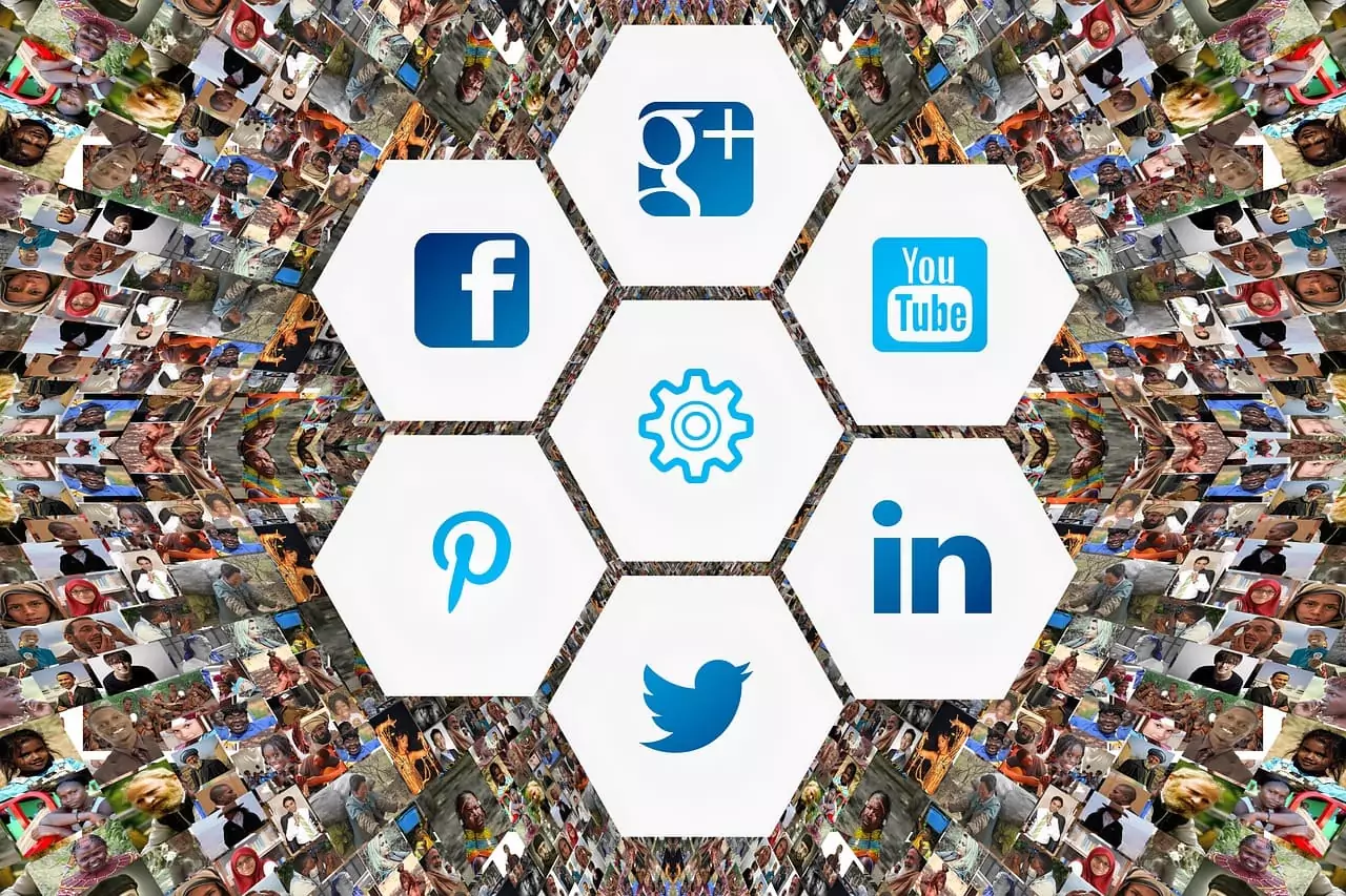 Granjas de troles en América Latina