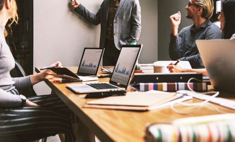 Emprendimiento: compromiso y expansión