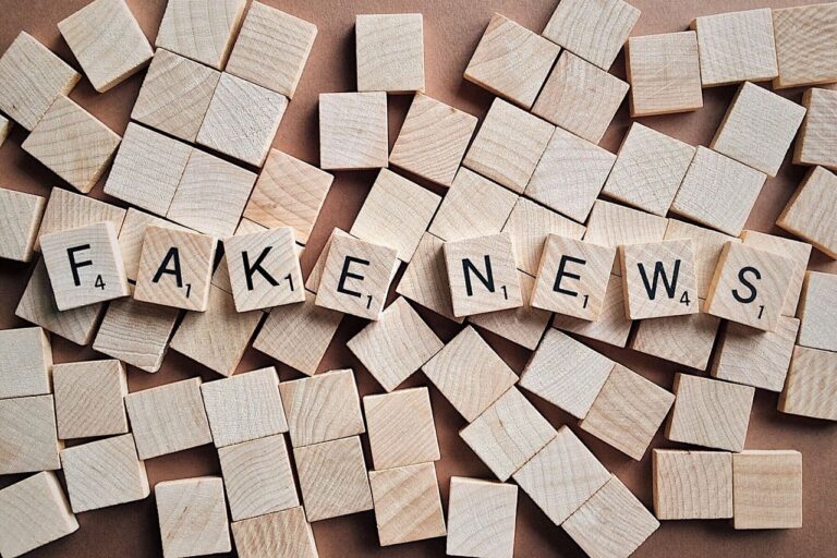 Cómo identificar fake news