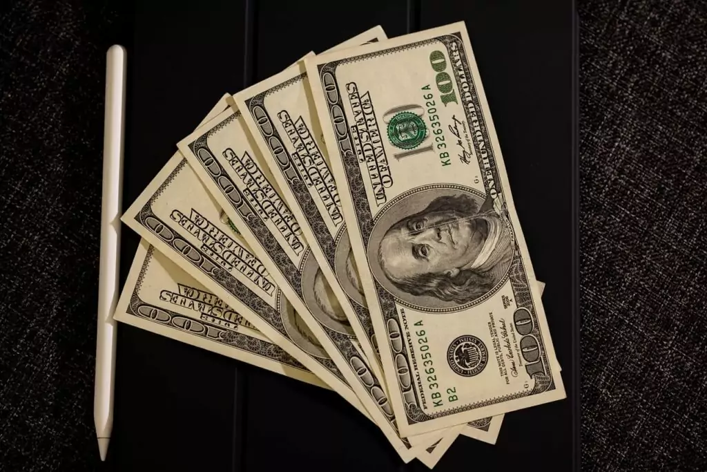 Dinero fiat y su comparación con el patrón oro