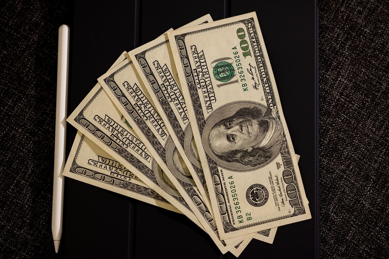 Dinero fiat y su comparación con el patrón oro