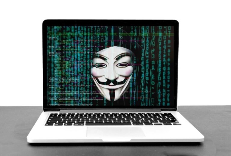 Ciberseguridad contra estafas digitales en internet