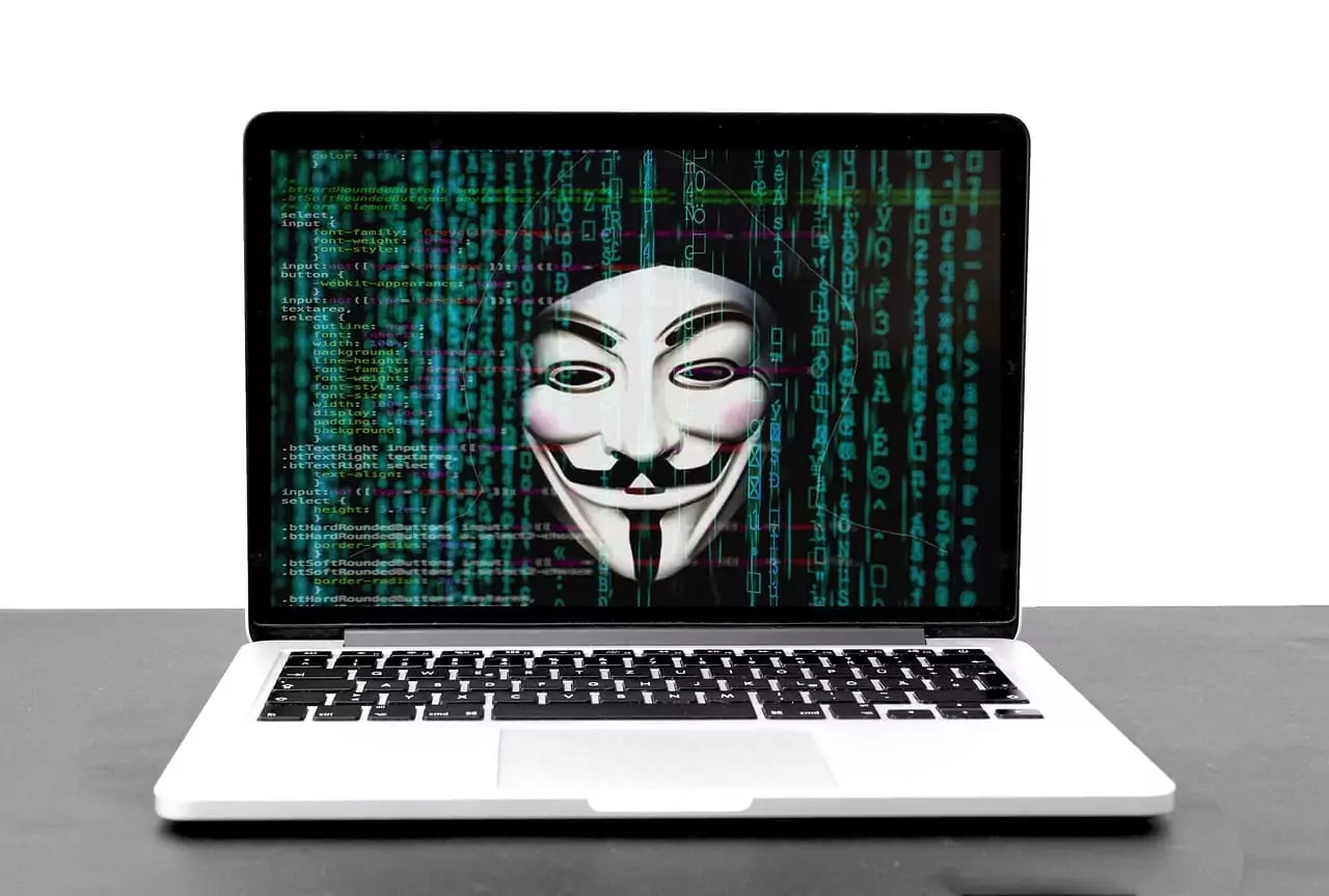 Ciberseguridad contra estafas digitales en internet