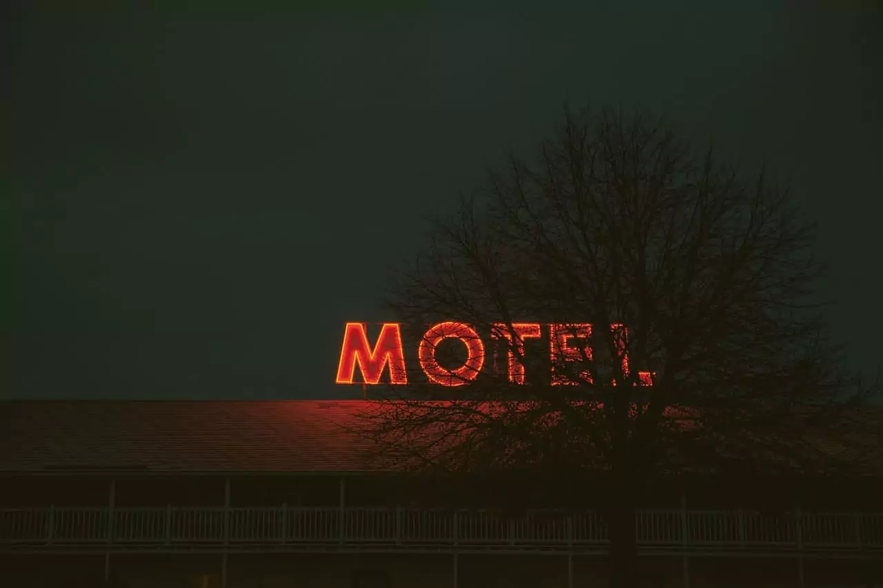 Estrategia de marketing digital para moteles con enfoque en redes sociales